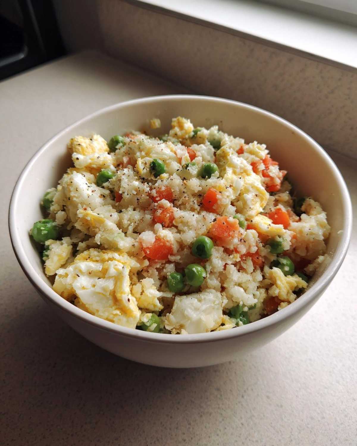 Low-Carb Cauliflower Fried Rice - detail 2
