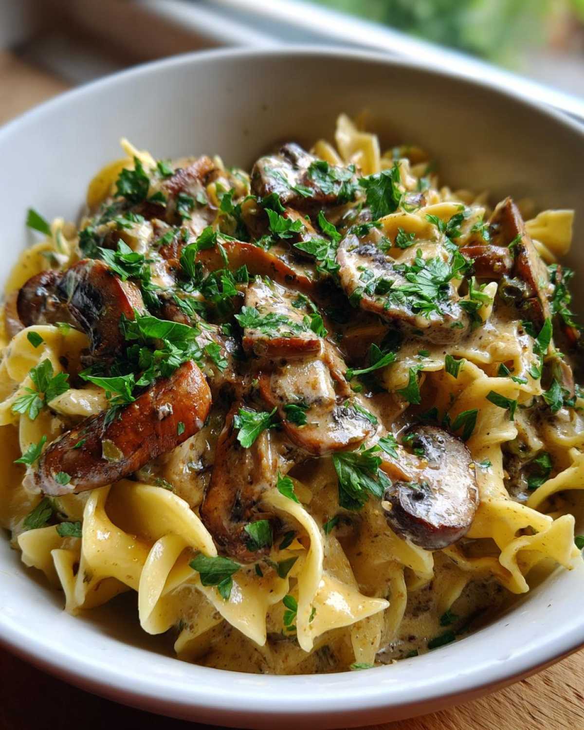 One-Pot Creamy Vegan Stroganoff - detail 1