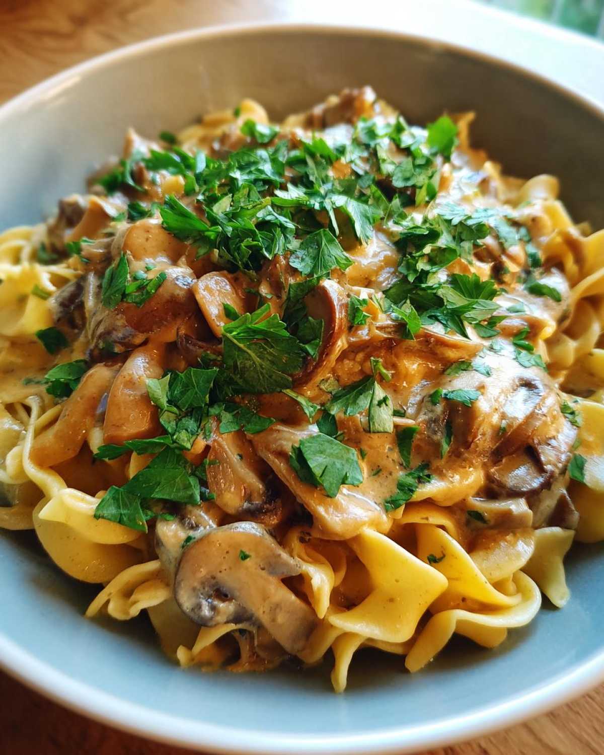 One-Pot Creamy Vegan Stroganoff - detail 2