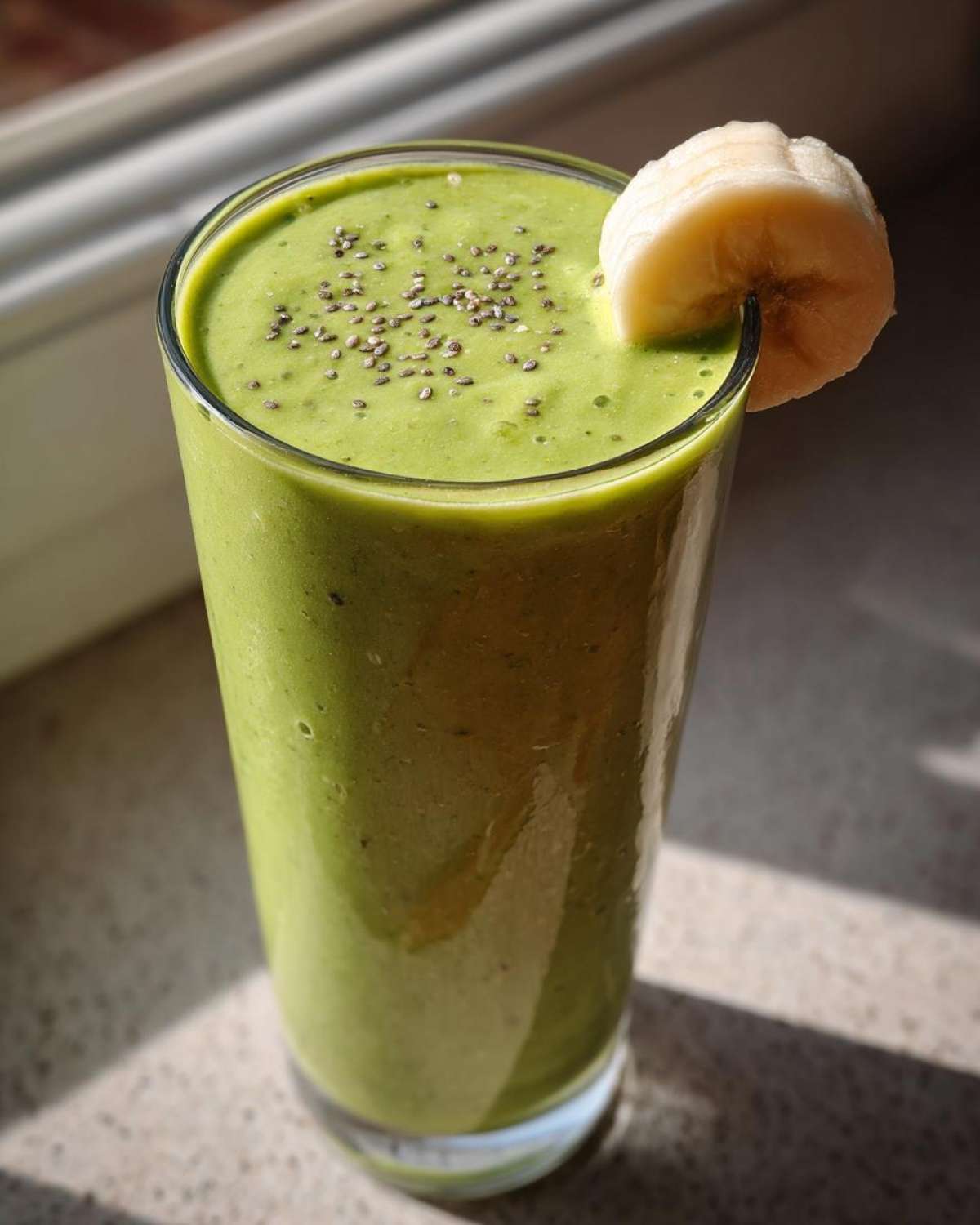 Tropical Green Detox Smoothie - detail 1