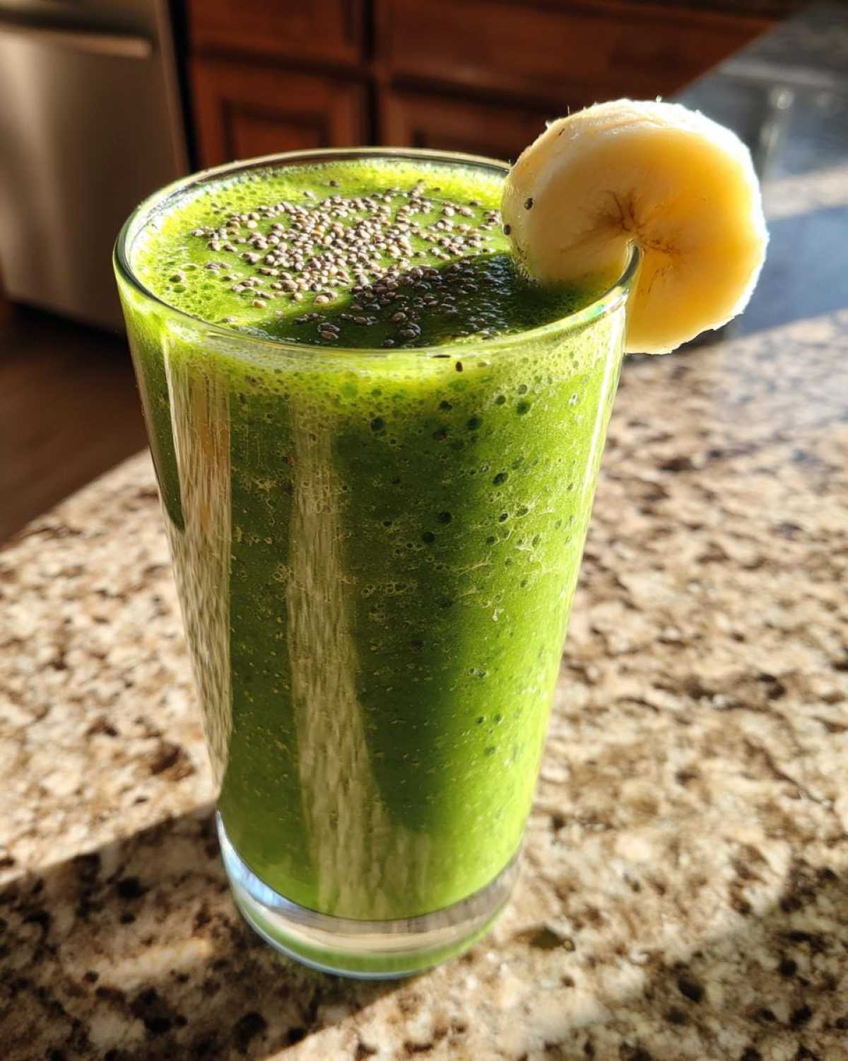 Tropical Green Detox Smoothie - detail 4