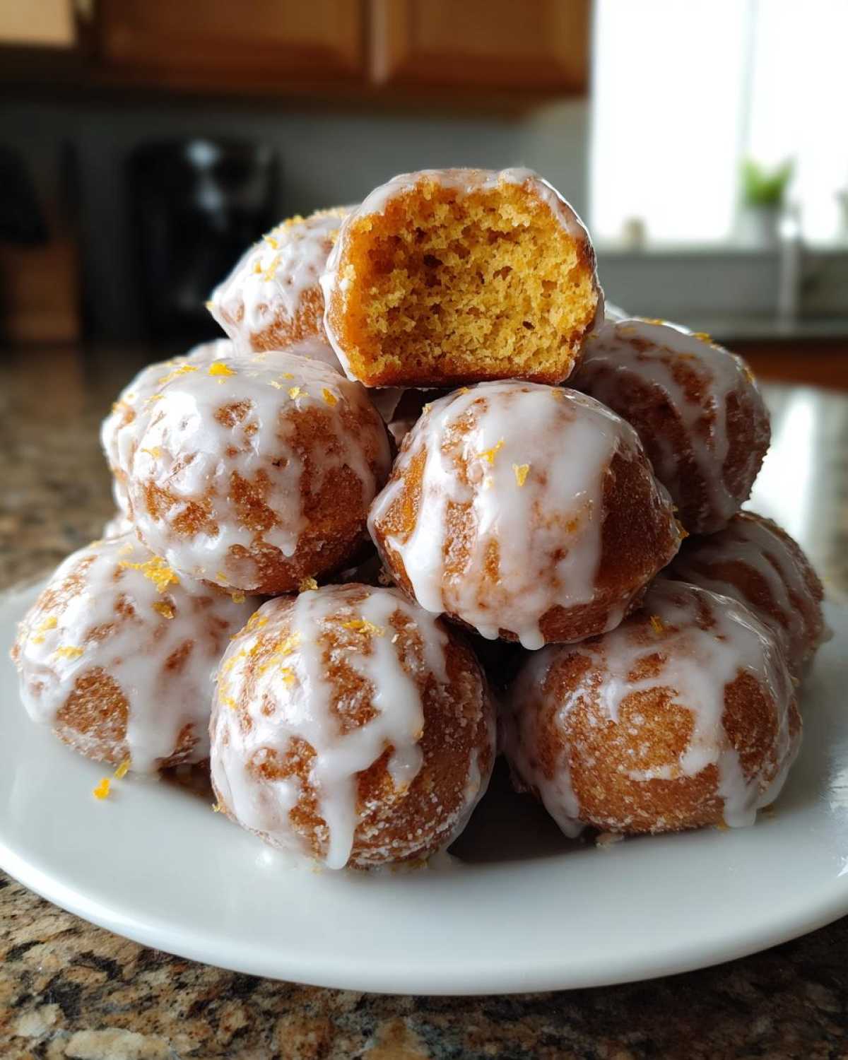 Baked Pumpkin Donut Holes with Glaze - detail 1