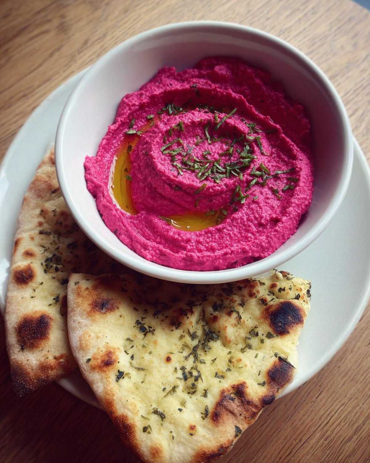 Beetroot Hummus with Herb Flatbread - detail 2