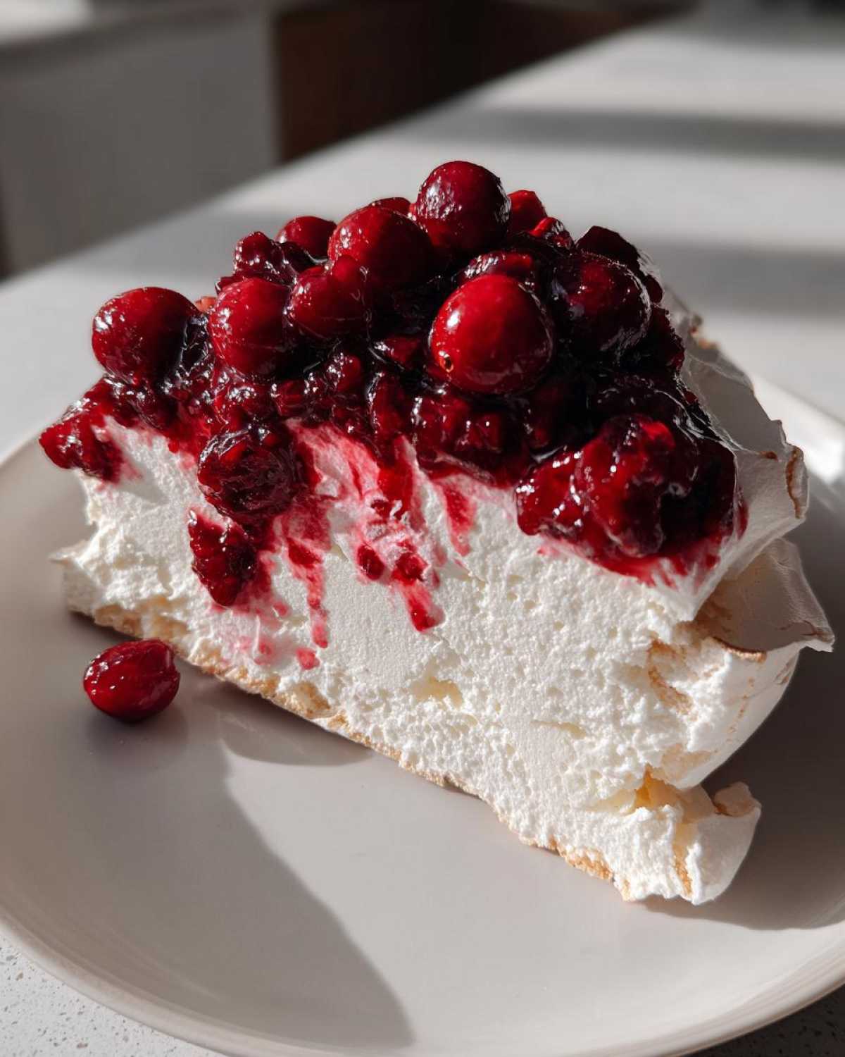 Cranberry Gingerbread Pavlova - detail 1