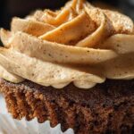 Gingerbread Spice Latte Cupcakes