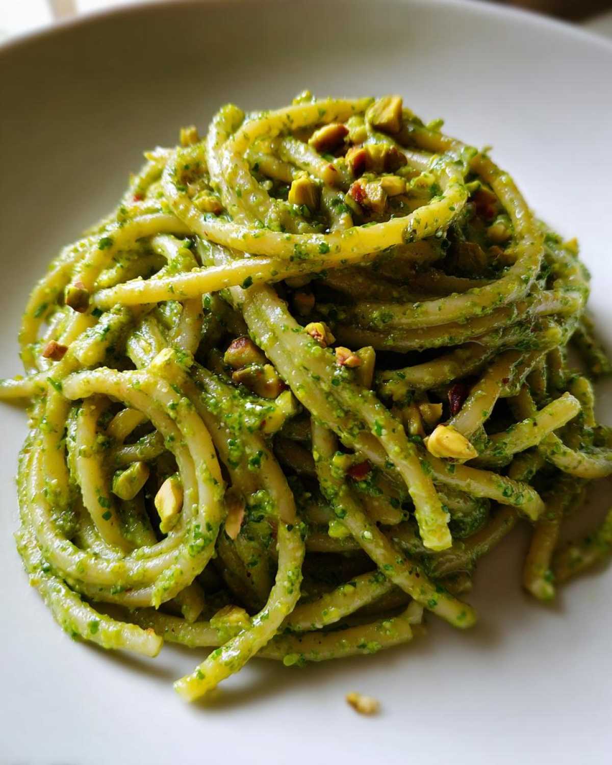 One-Pot Pistachio Pesto Pasta - detail 2