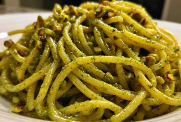 One-Pot Pistachio Pesto Pasta