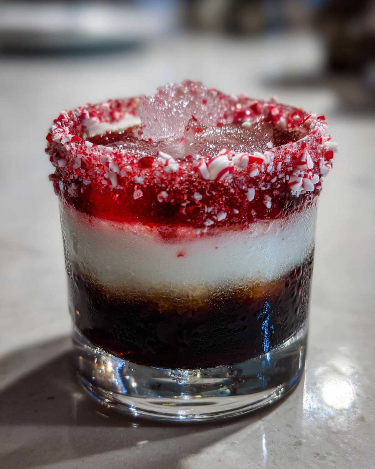 Peppermint White Russian - detail 2