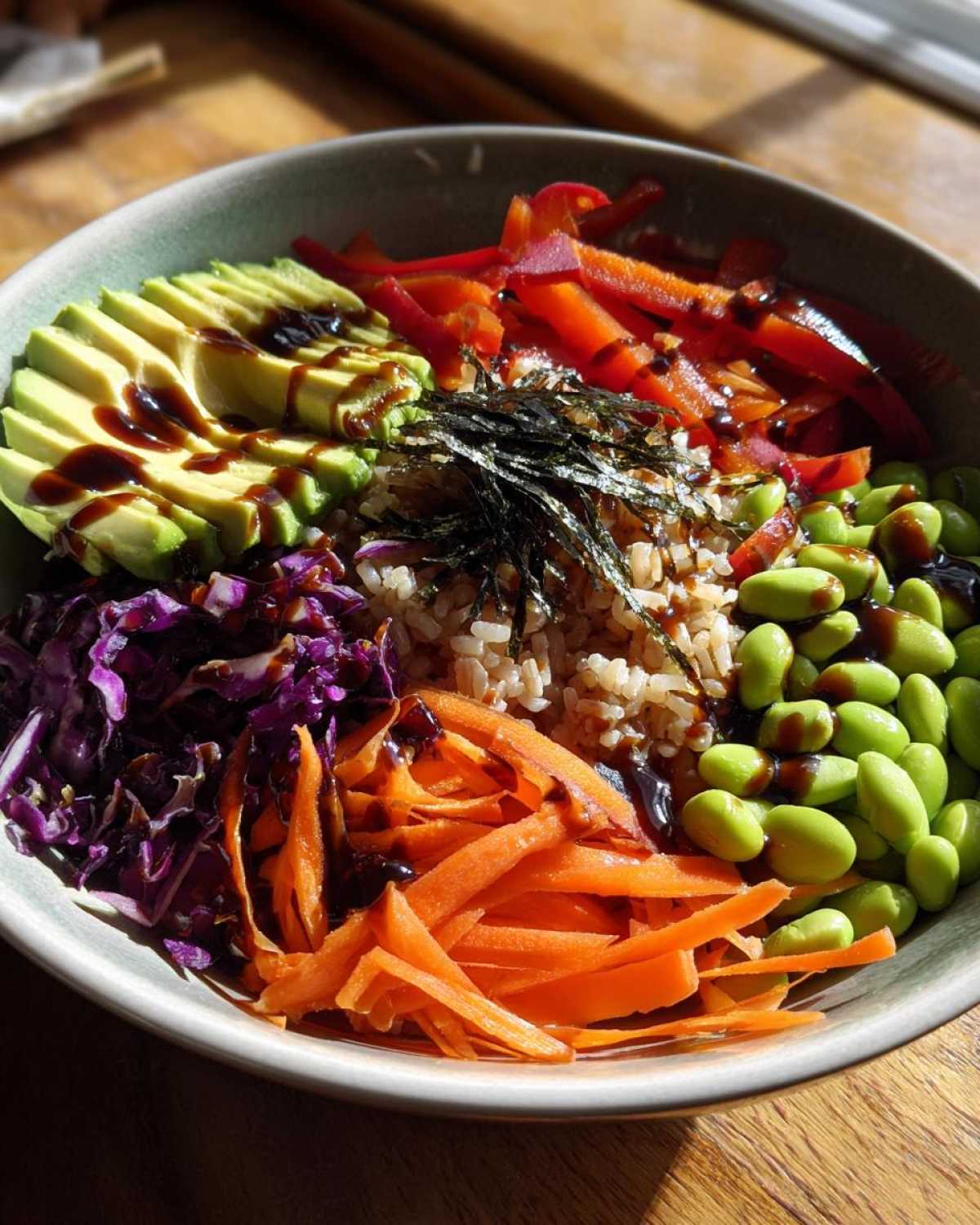 Rainbow Veggie Sushi Bowls with Brown Rice - detail 2