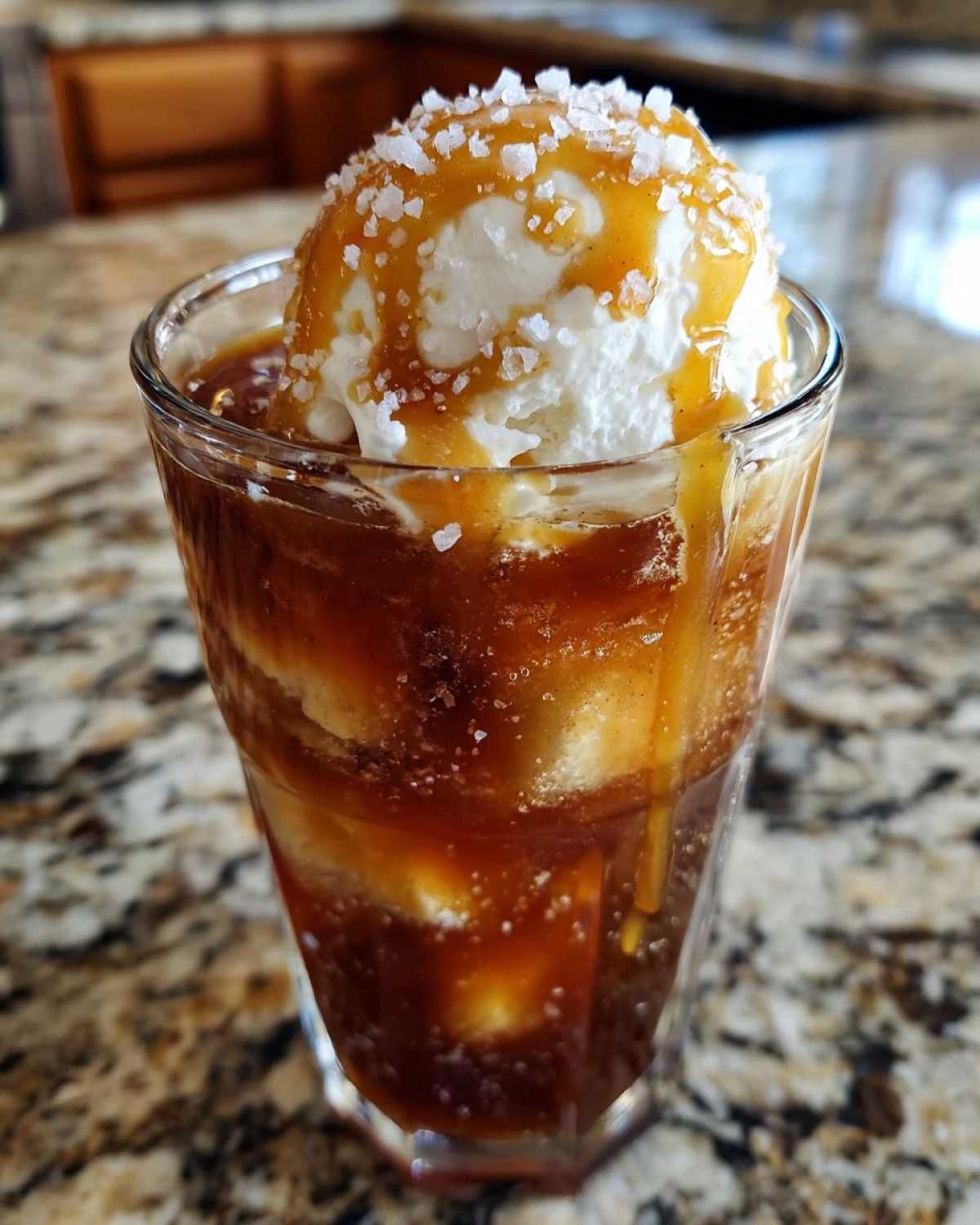 Sea Salt Caramel Apple Cider Float - detail 1