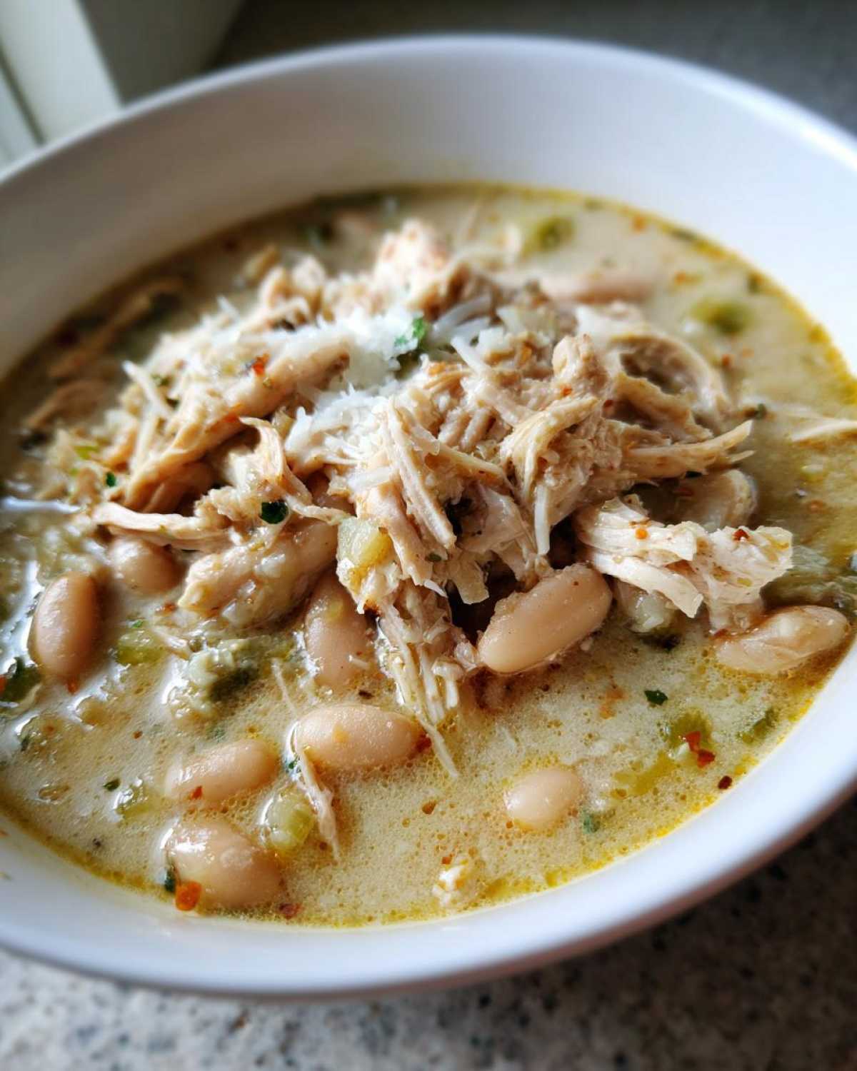 Slow Cooker White Chicken Chili - detail 2