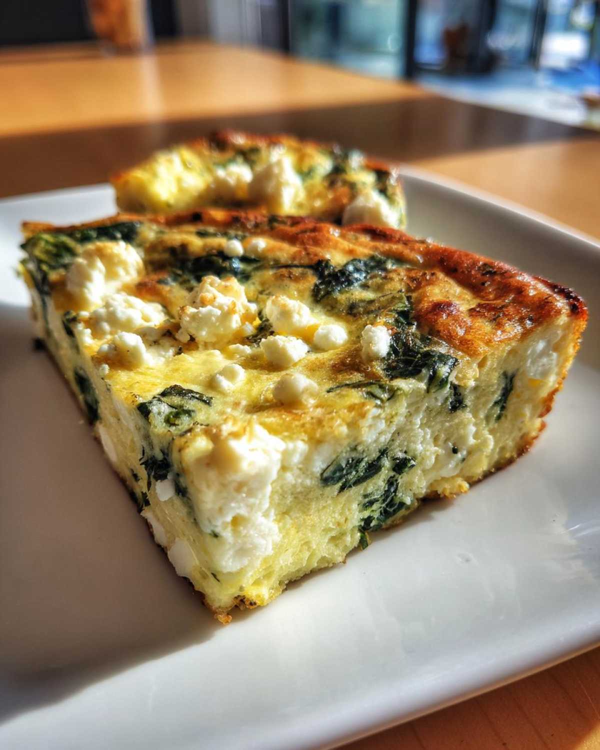 Spinach and Feta Baked Omelet - detail 1