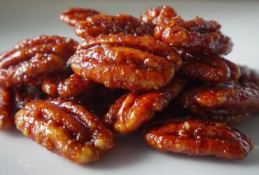 Sriracha Brown Sugar Pecans