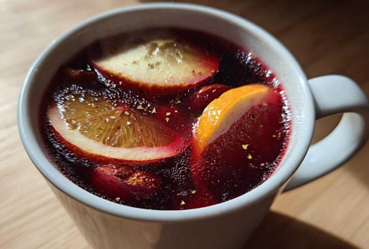 Warm Mulled Cran-Apple Spritzer