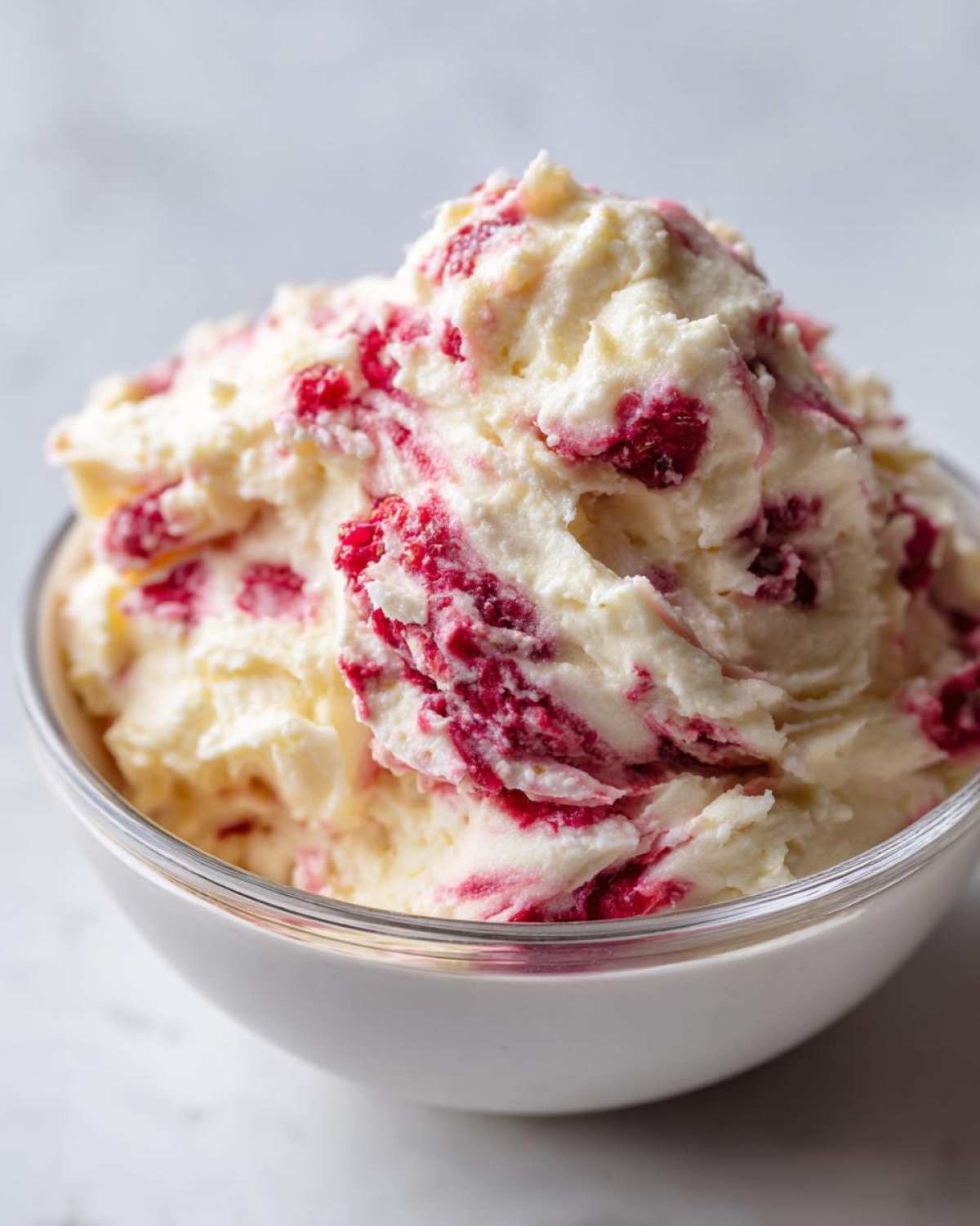 White Chocolate Raspberry Cheesecake Dip - detail 4