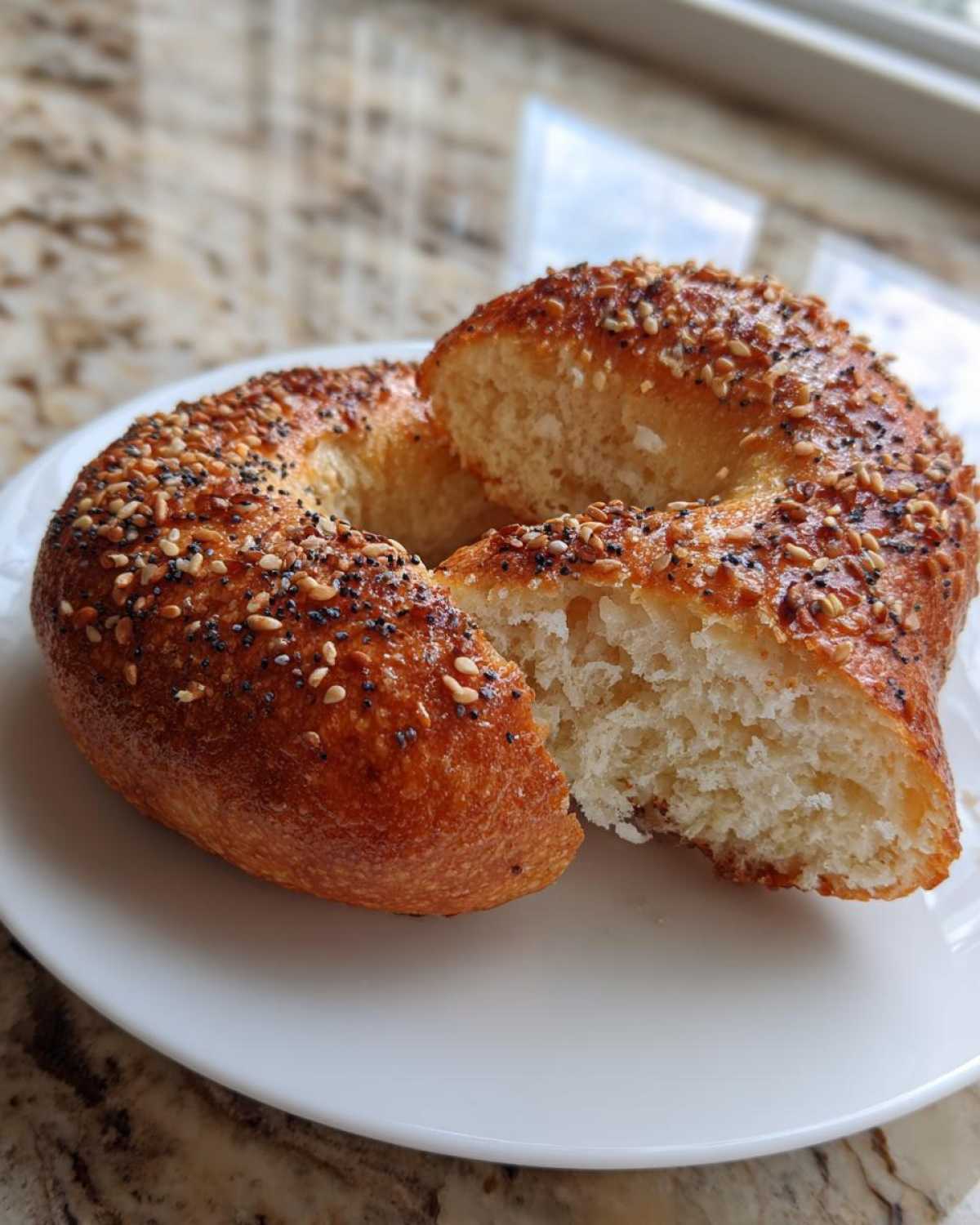 30-Minute Homemade Bagels (No Yeast Trick) - detail 3