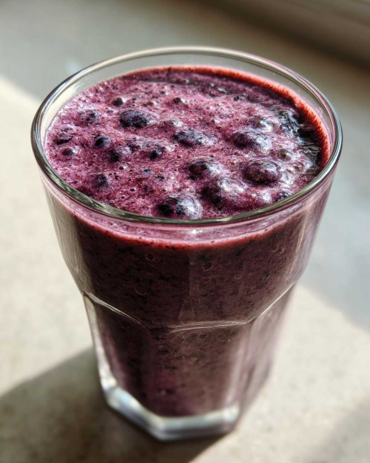 Blueberry Kale Power Smoothie (Antioxidant Blast) - detail 4