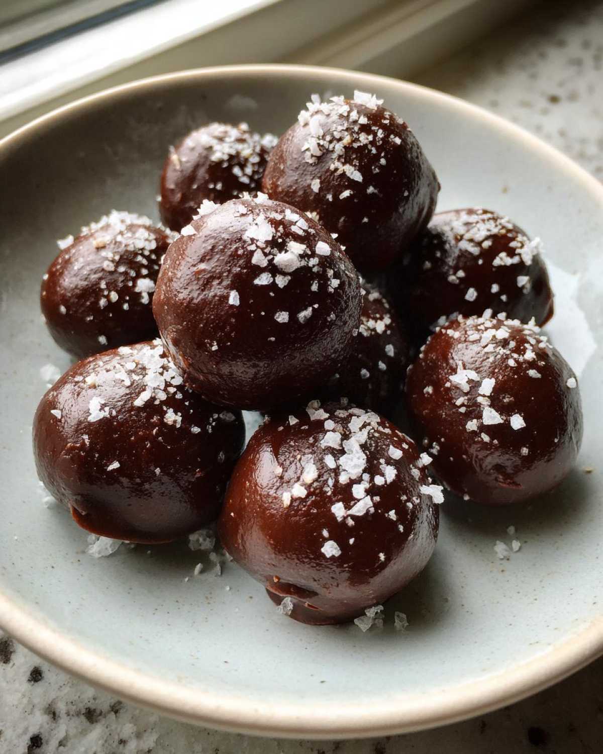 Chocolate Hazelnut Truffles with Sea Salt - detail 1