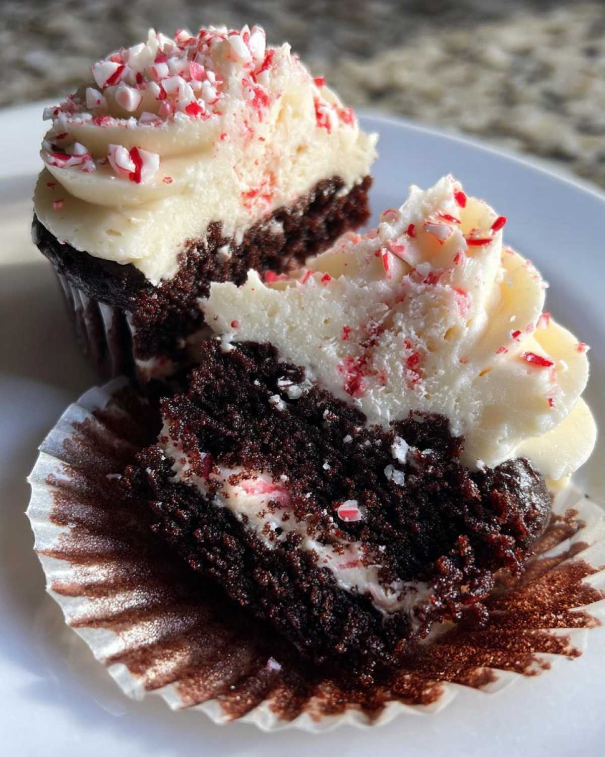 Chocolate Peppermint Cupcakes with Buttercream - detail 2