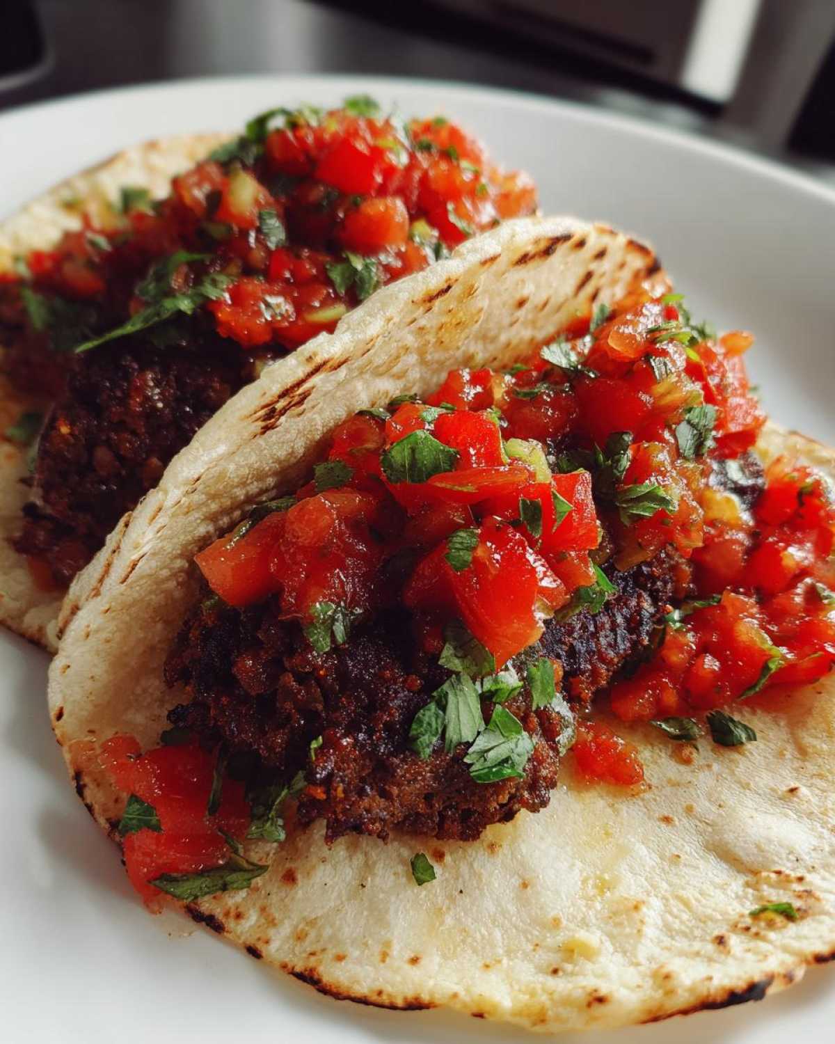 Crispy Smash Beef Tacos with Salsa - detail 1
