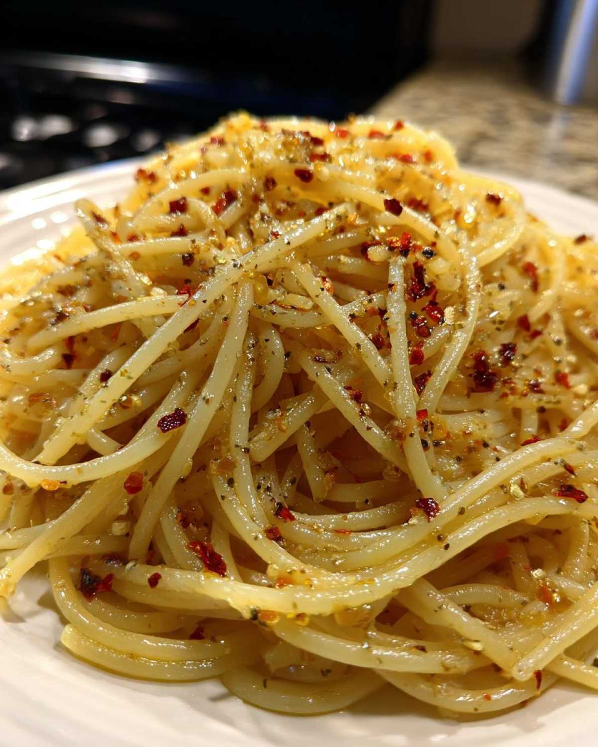 Emergency Pantry Pasta (When the Fridge is Empty) - detail 1