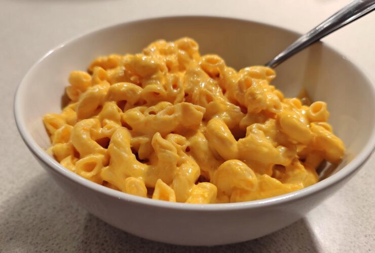 Hidden Veggie Mac & Cheese (Kid-Approved Healthy)
