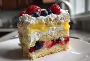 Lemon Berry Trifle with Cream