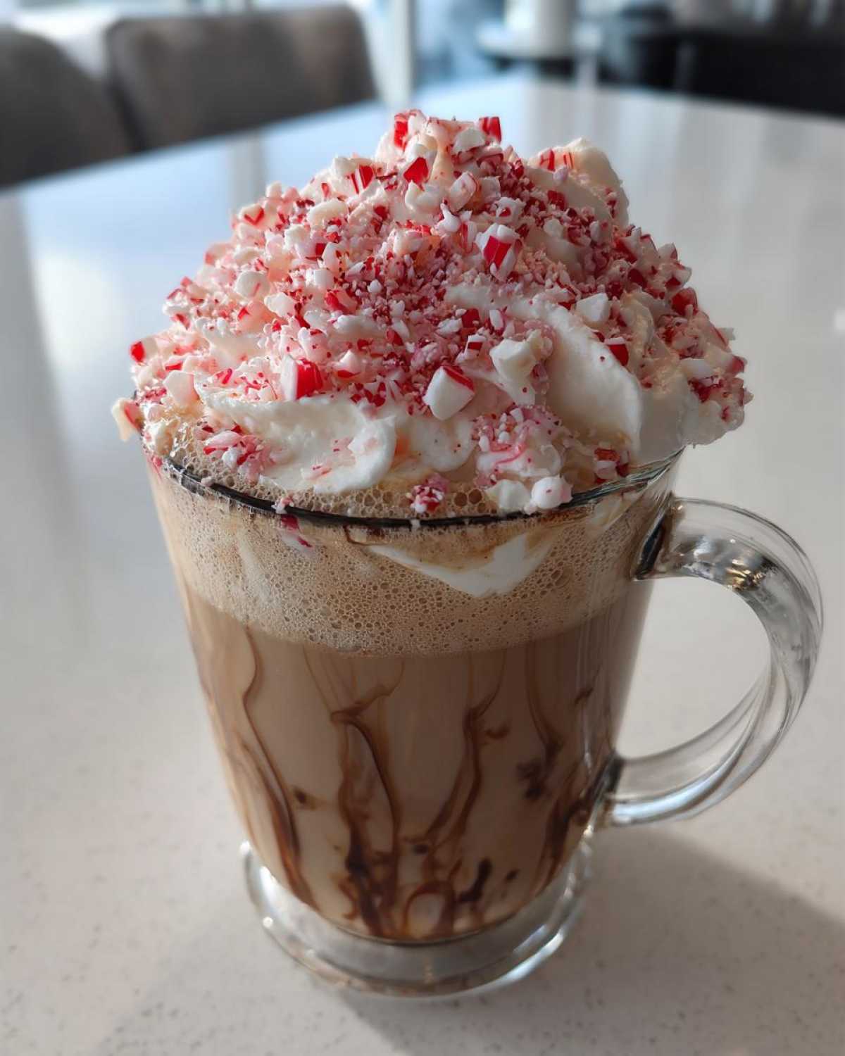 Peppermint Bark Latte with Whip - detail 1