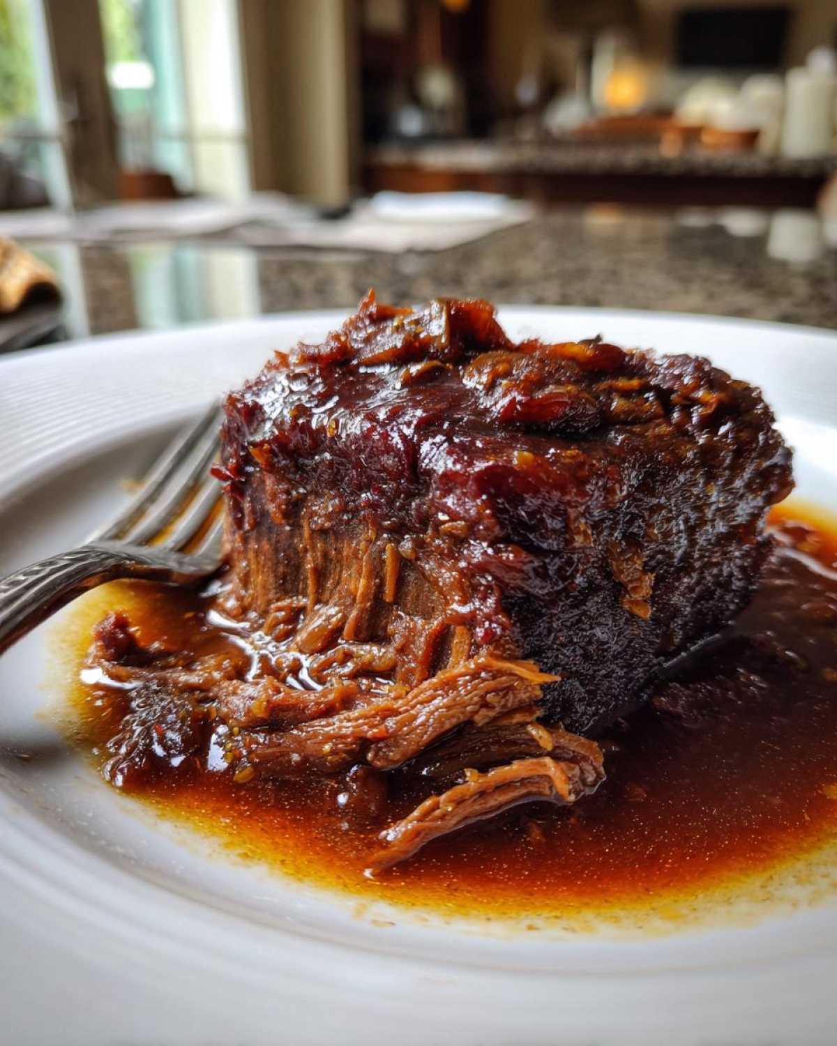 Red Wine Braised Short Ribs (Restaurant Comfort at Home) - detail 3