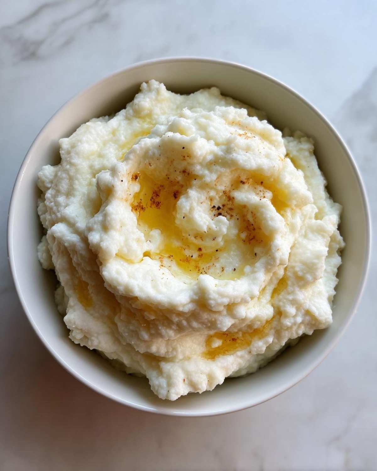 Roasted Garlic Cauliflower Mash with Butter - detail 1