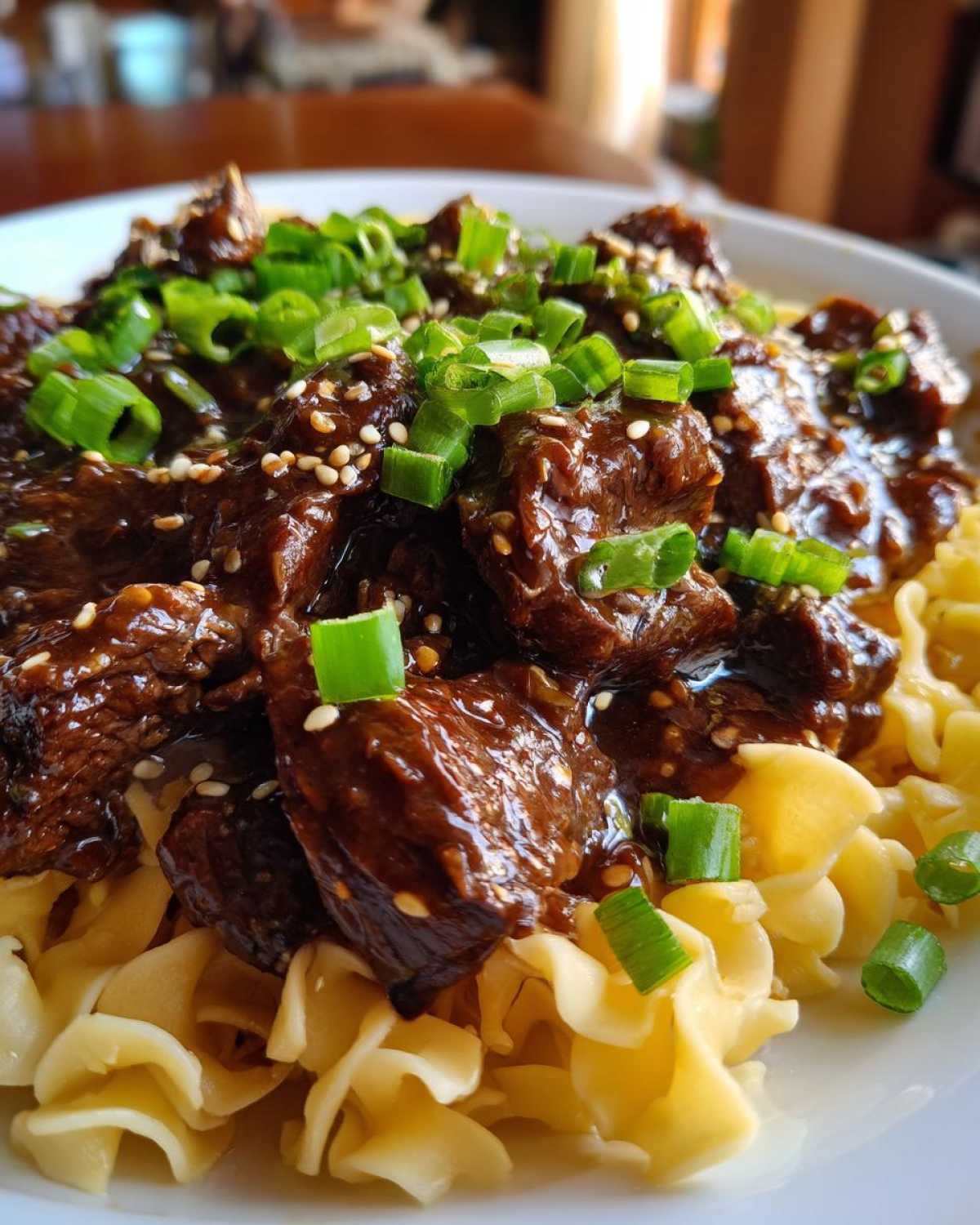 Slow Cooker Mongolian Beef with Noodles - detail 4