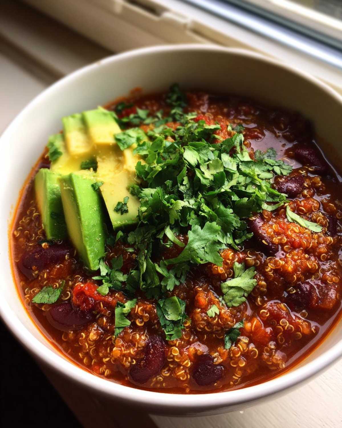 Vegetarian Chili with Quinoa and Beans - detail 4